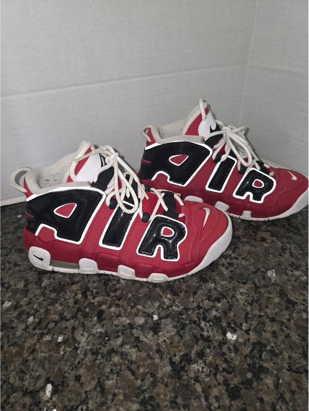 Nike Air More Uptempo GS Red/Black/White Kids Sneaker US 6Y 415082-600
